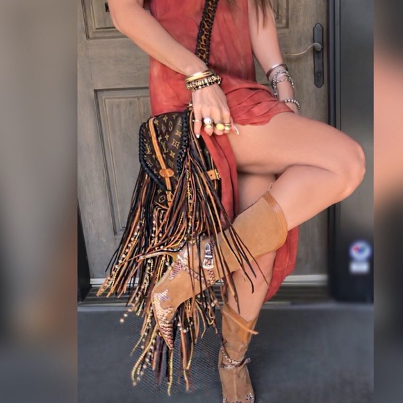 Fringe Louis Vuitton Satchel with Leopard Strap - Picture 2 of 2